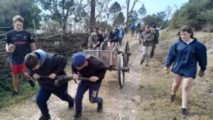 Field Gun Pull